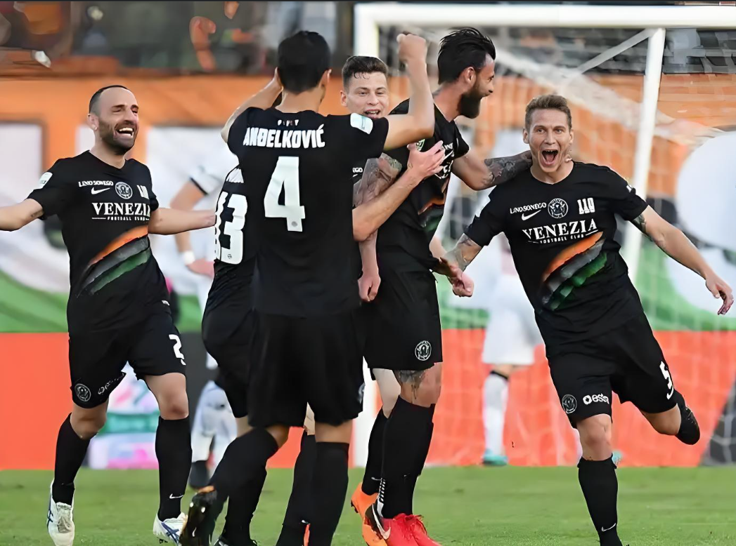 f1赛车最高时速