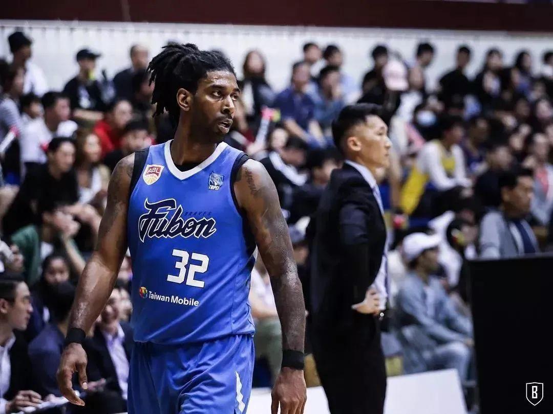 浙江稠州迎NBA季后赛关键赛,转会期官宣签约,信心回归,团队化学反应显著的简单介绍 浙江稠州迎NBA季后赛关键赛,转会期官宣签约,信心回归,团队化学反应显著的简单介绍